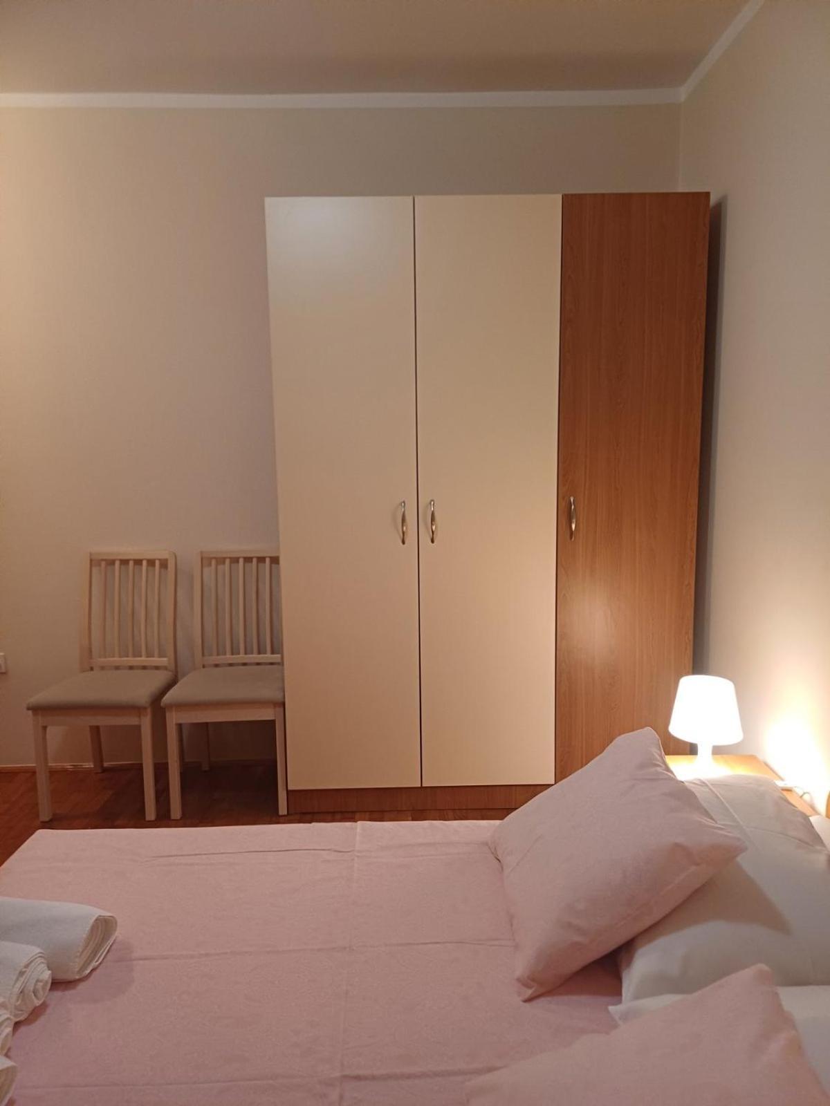 Tomulic Jasna I Miljenko Apartment Supetarska Draga Exterior photo