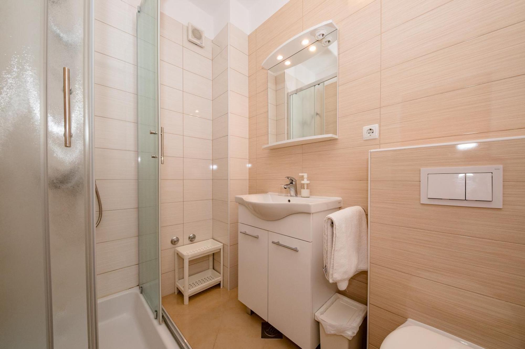 Tomulic Jasna I Miljenko Apartment Supetarska Draga Exterior photo