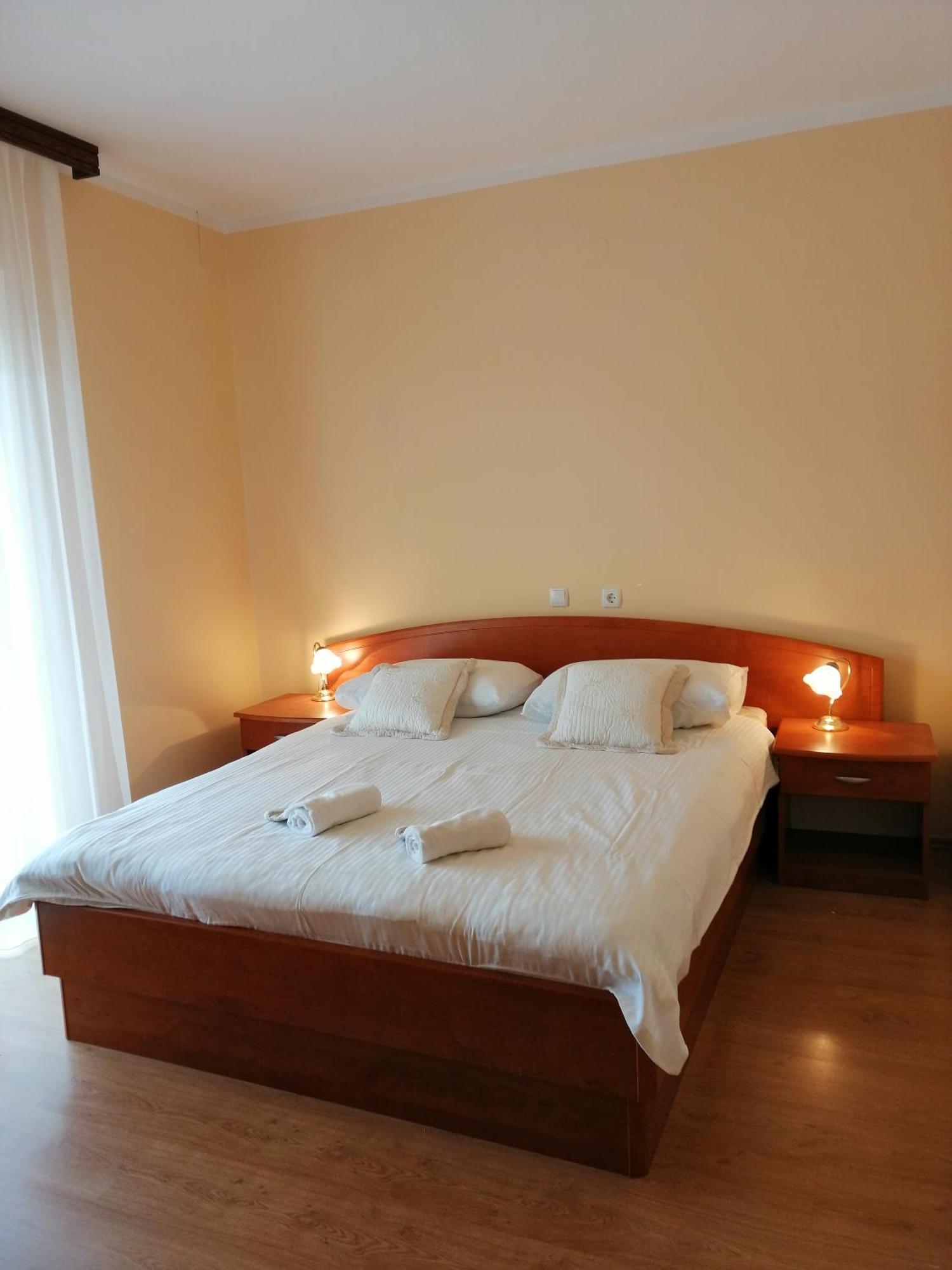 Tomulic Jasna I Miljenko Apartment Supetarska Draga Exterior photo