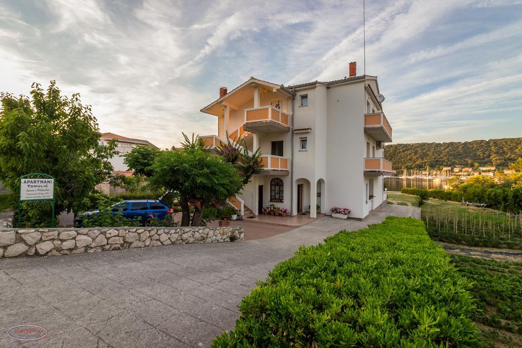 Tomulic Jasna I Miljenko Apartment Supetarska Draga Exterior photo
